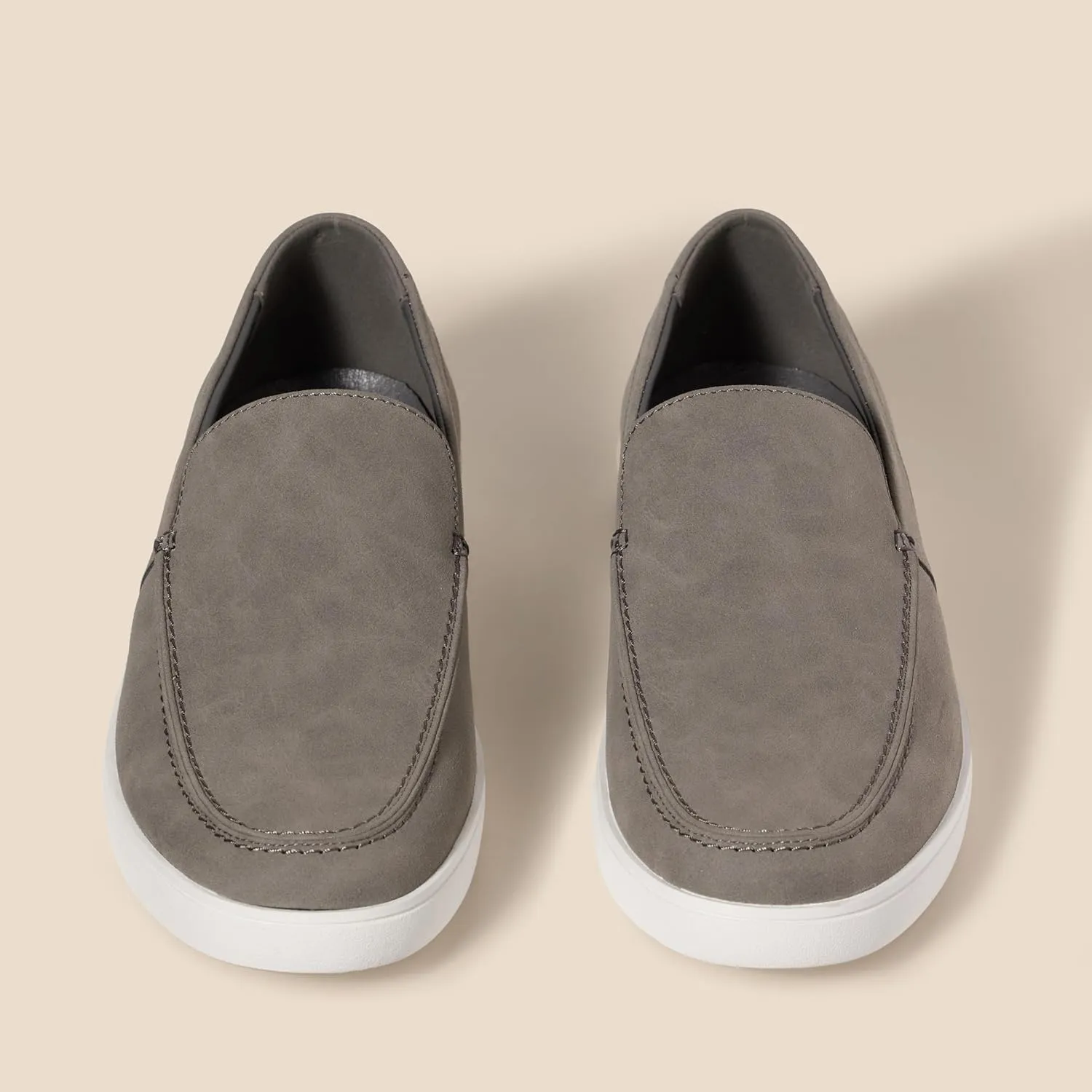 Amazon Essentials Men's Slip-on Loafer Sneakers