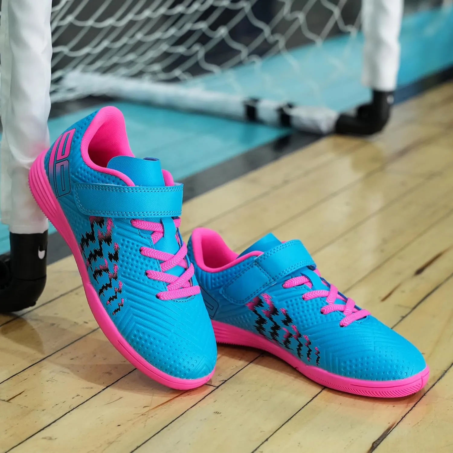 brooman Kids Futsal Indoor Soccer Shoes Boys Girls Soccer Sneakers