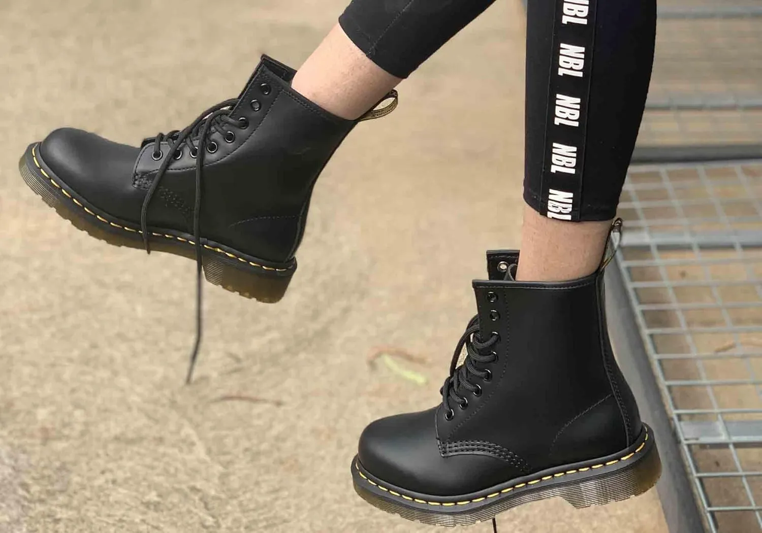 Dr. Martens Unisex-Adult 1460 Nappa Combat Boot
