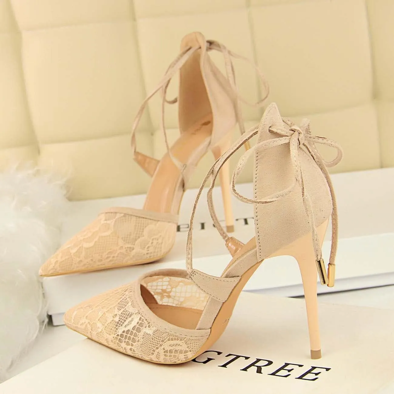 JOEupin Women's Lace Bridal High Heel Peep Toe Open Toe Cover Dress Pump