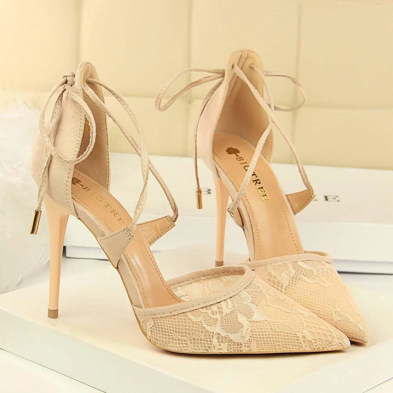 JOEupin Women's Lace Bridal High Heel Peep Toe Open Toe Cover Dress Pump