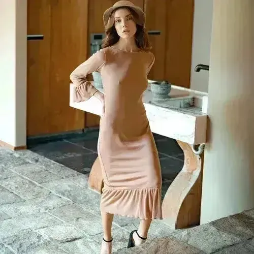 MARJORIE Ruffle Rib Dress, in Camel Brown