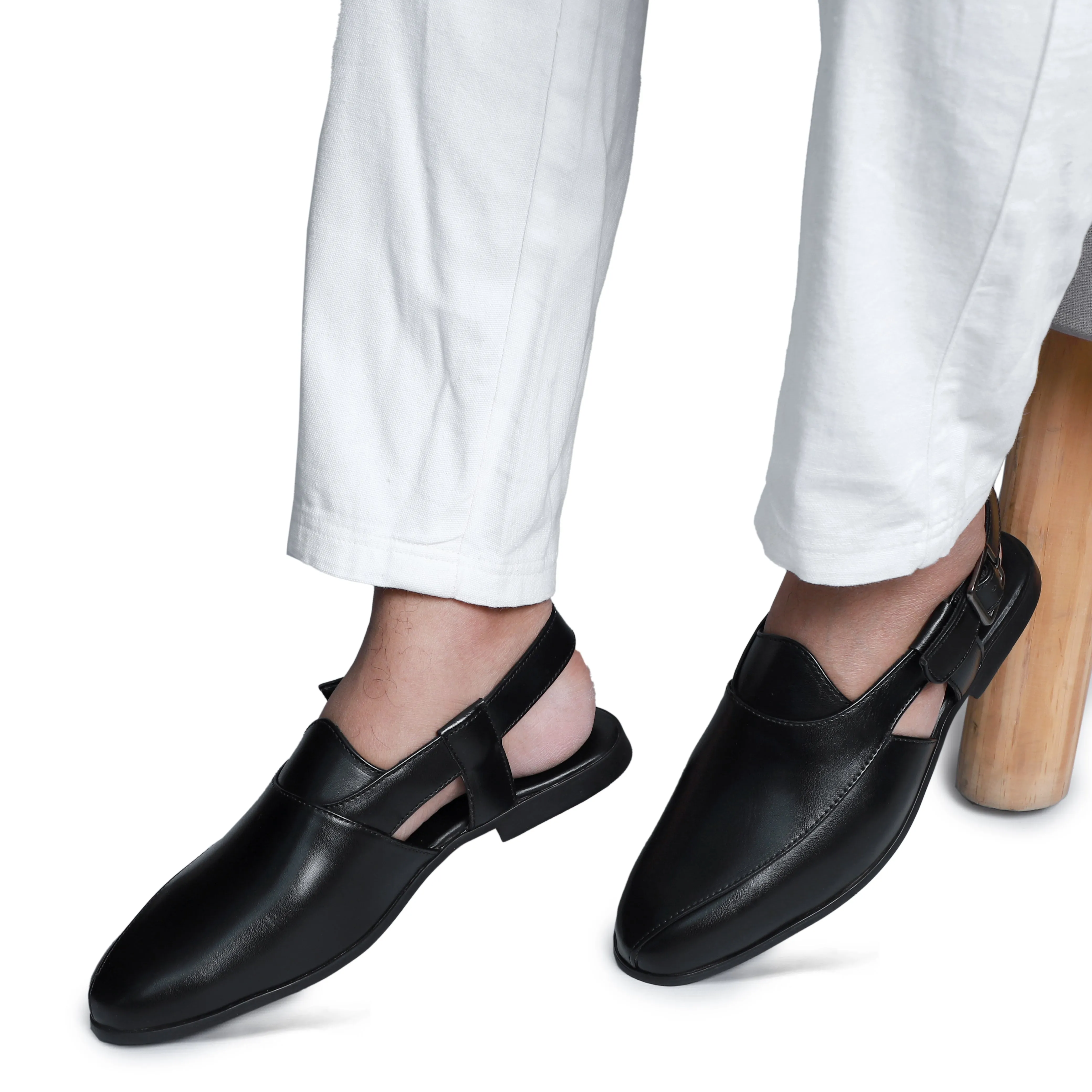 NICHE Peshawari Black Posh Sandal