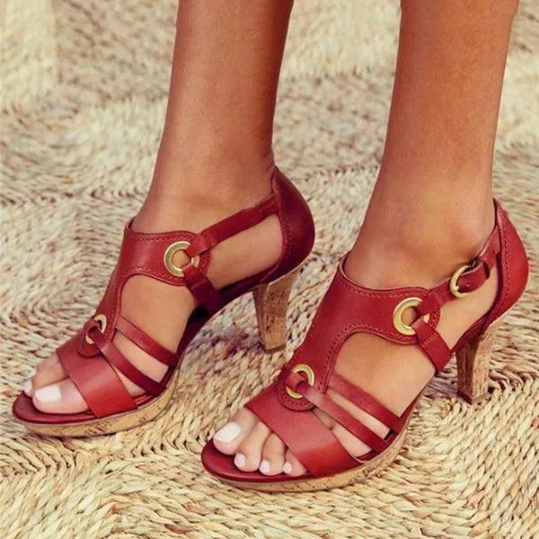 Nicola - Hübsche Riemchen Sandalen mit niedrigem Absatz