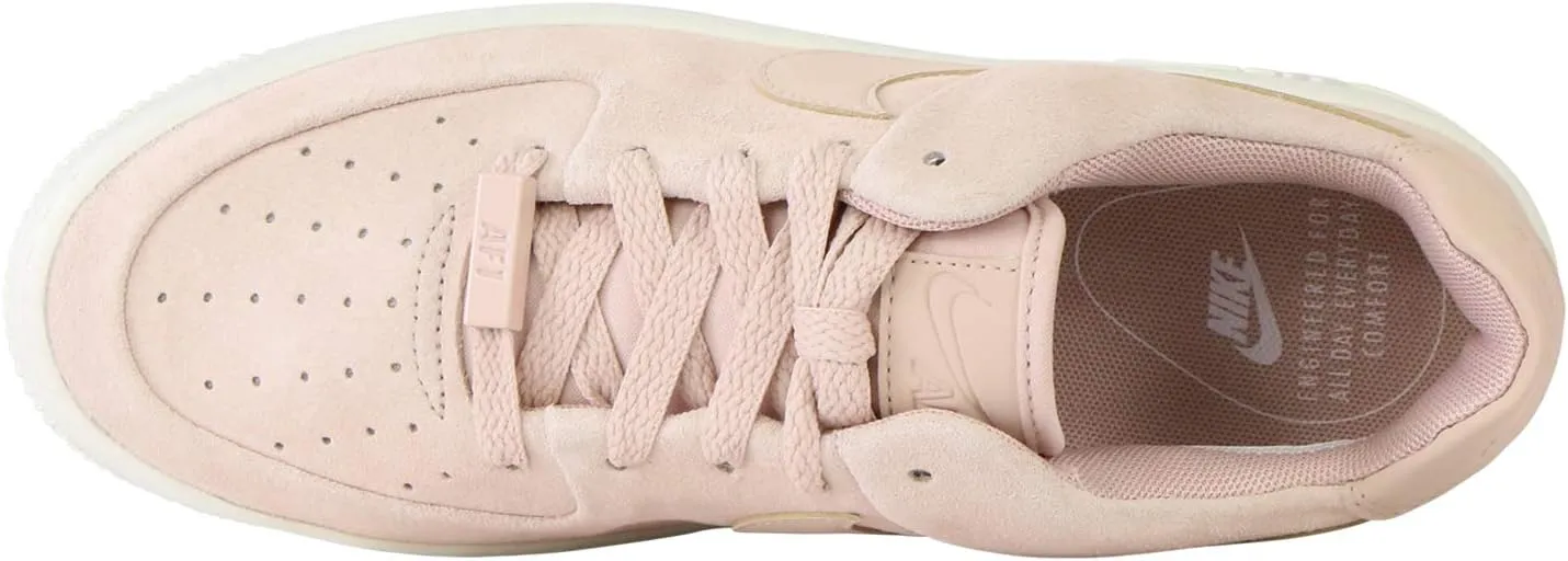 NIKE Women's Sneaker