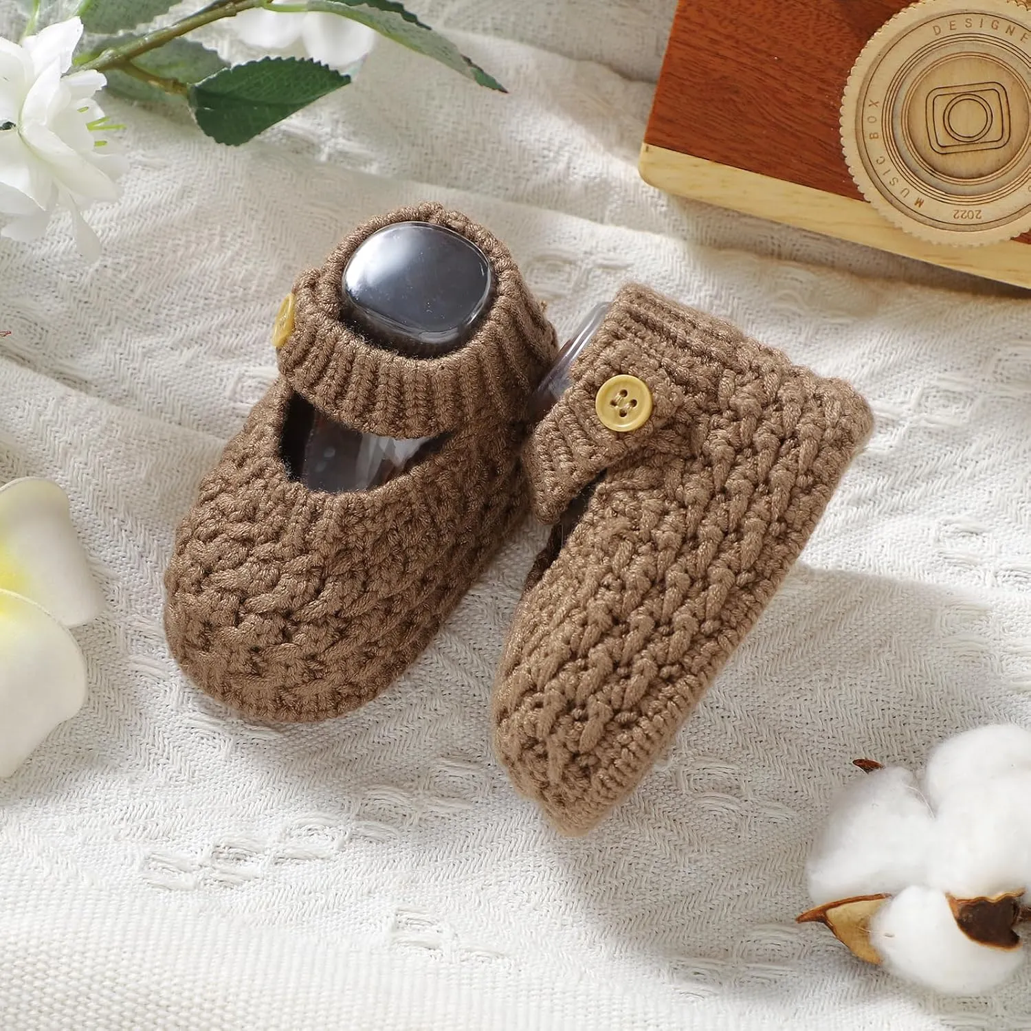 Opewod Baby Booties Hand Knit Boots Slippers Soft Warm First Walkers Socks Shoes for Newborn Infan Boys Girls