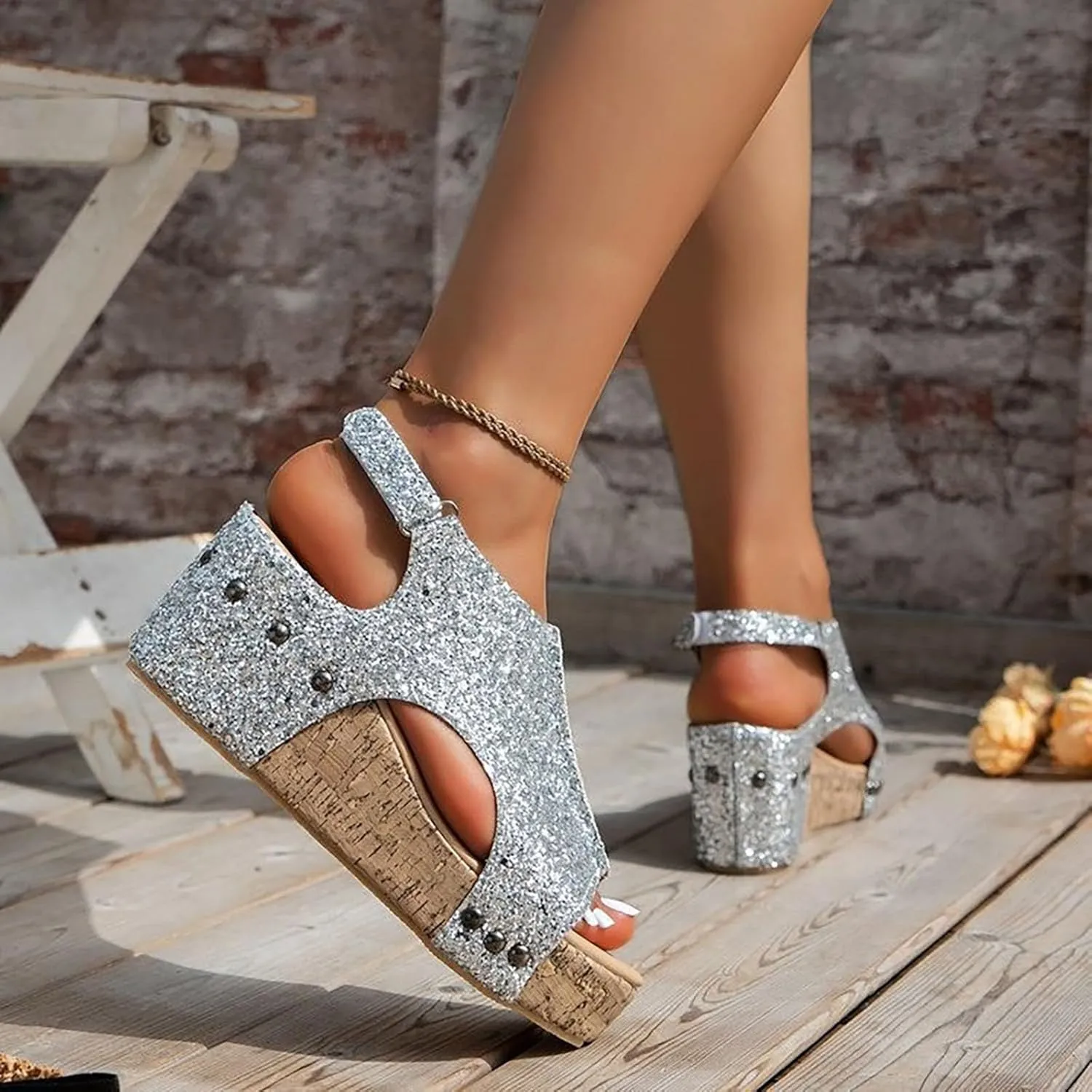 Sliver Wide Width Platform Wedge Sandals for Women 2025 Platform Sandals with Ankle Strap Open Toe Ladies Heels Sandals Dressy Casual Boho Summer Beach Slippers