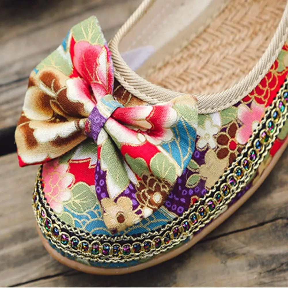 Women's Beading Round Toe Embroidered Shoes Lace Up Colorful Casual Flats Shoes