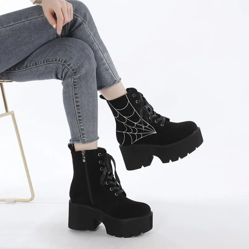 Women's Black Lace up Goth Platform Boots, Chunky Block Ankle Gothic Combat Boots, Cosplay Fashion Punk Boots Shoes