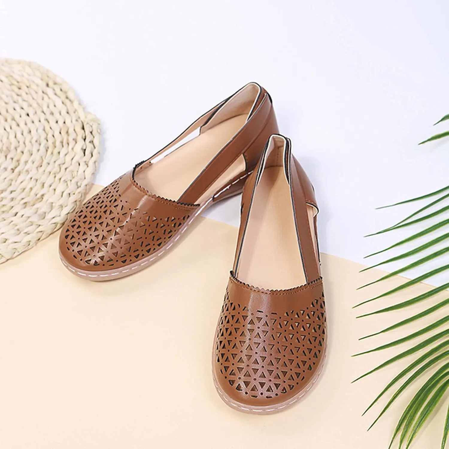 Women's Comfortable Closed Toe Sandals Summer Hollow Wedge Sandals Solid Color Loafers Walking Flat Shoes Slip on Sandals Moccasins Beach Shoes,Brown,US12/EU43