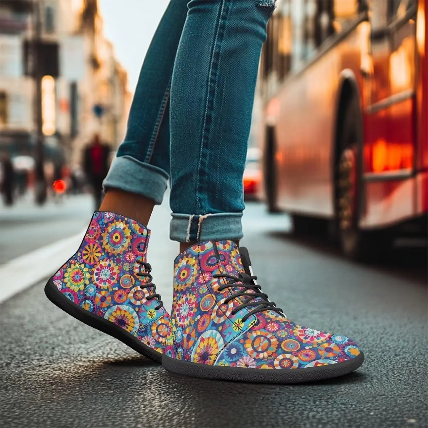 Women's High Top Sneakers Lace Up PU Leather Shoes with Flat Soles and Bandage, Fashionable Walking Shoes