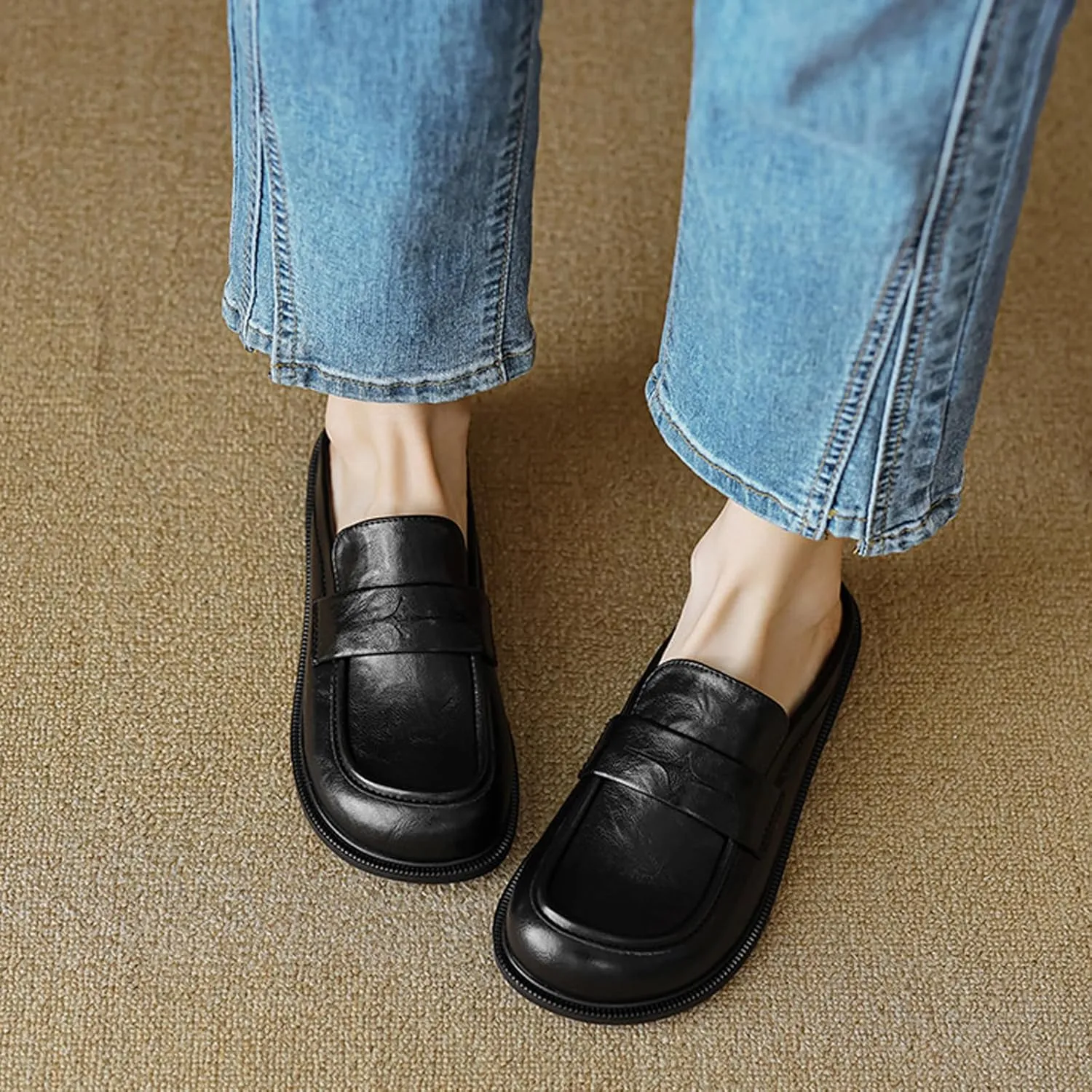 Women's Retro Leather Closed Toe Mules,Slip On Comfort Flat Loafers Fashion Casual Non-Slip Backless Slippers