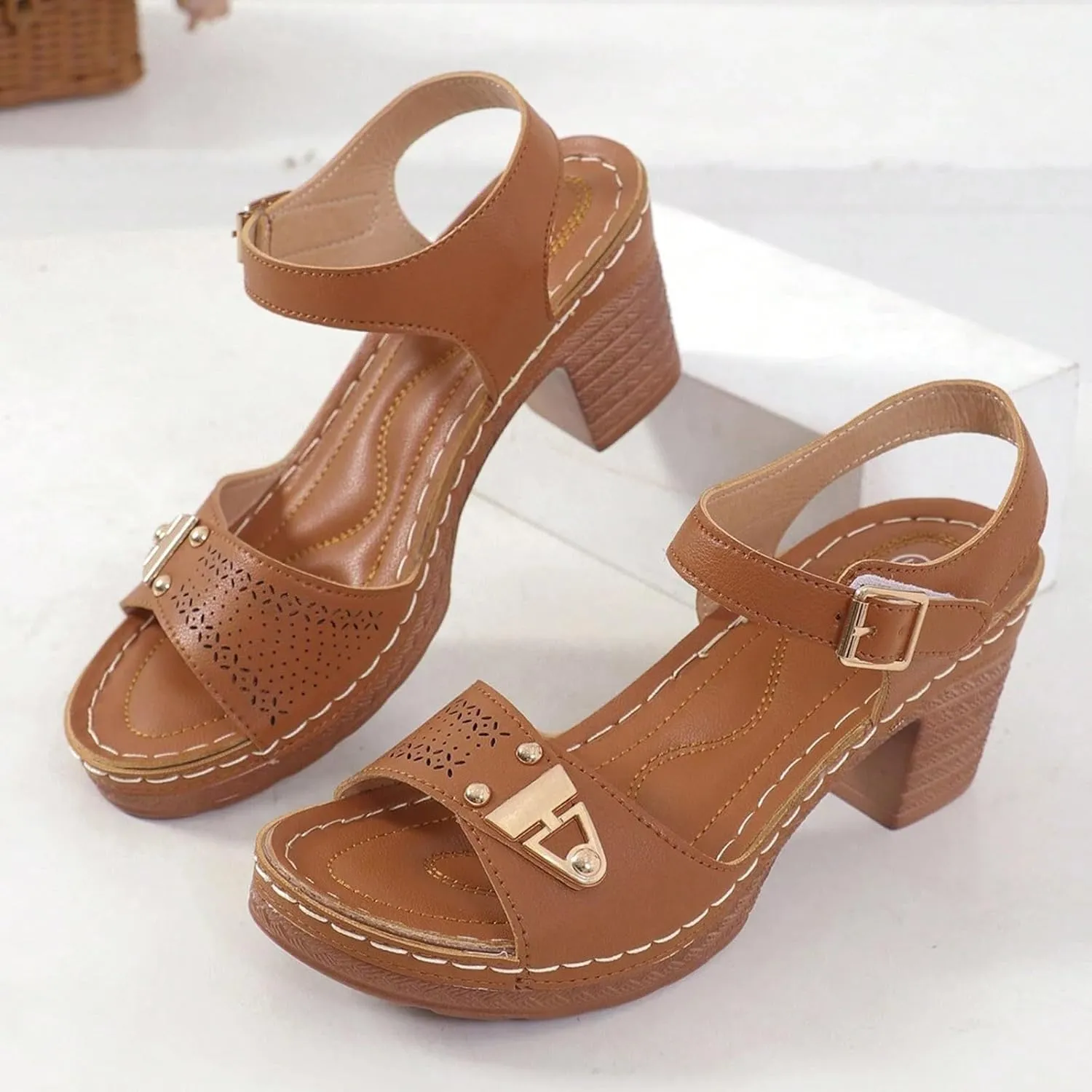 ZSpzx Women's Chunky Block Mid Heels Sandals Open Toe Ankle Straps Sandal Comfortable Platform Summer Low Heel Adjustable Wide Width Walking Dress Shoes for Party Casual Beach Vacation